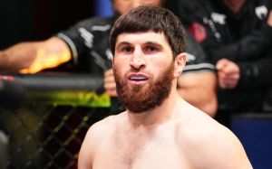 Магомед Анкалаєв кинув виклик двом чемпіонам: "Я голодний"