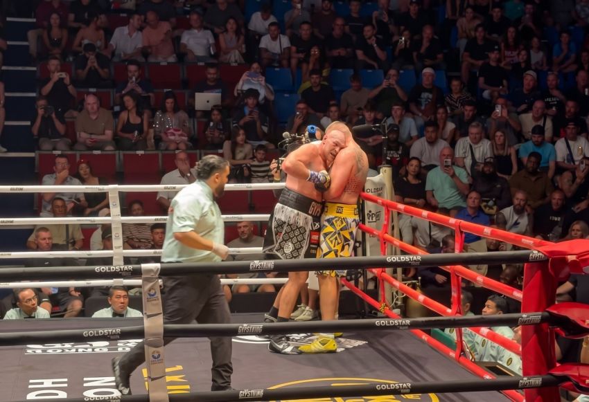 Тайсон Ф'юрі достроково переміг Маріуша Ваха
