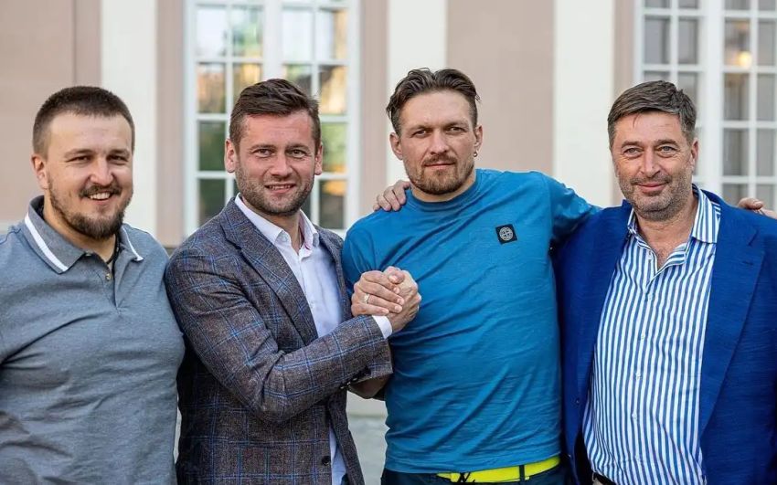 Промоутер Усика інтригує андеркардом бою з Дюбуа: "Хочемо зробити глядачам приємний сюрприз"