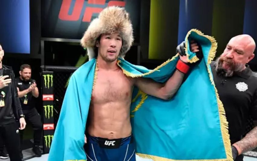 Найкращий боєць UFC прогнозує перемогу зірки з Казахстану на UFC 285
