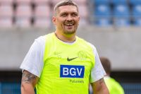 Олександр Усик - про своє майбутнє у футболі: "Такого взагалі не було у світовій історії"