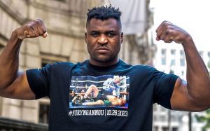 Маурісіо Сулейман пояснив, чому WBC заніс Нганну до топ-10 рейтингу після поразки від Ф'юрі