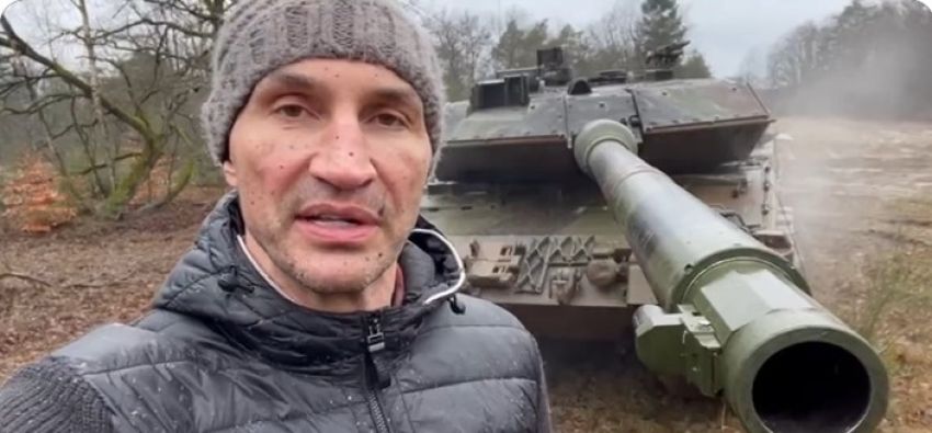 Кличко випробував на полігоні танки Leopard