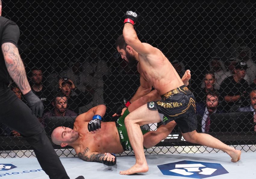 Алекс Волкановскі прокоментував поразку в реванші з Ісламом Махачевим на UFC 294