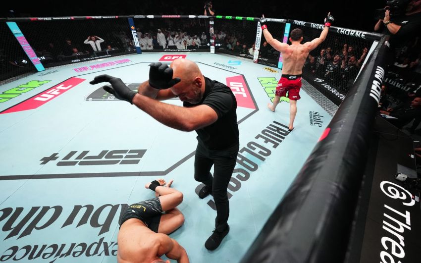 Відео бою Муслім Саліхов - Карлос Леал UFC on АВС 9
