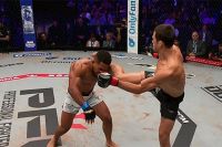 Усман Нурмагомедов нокаутував Арчі Колгана в першому раунді на PFL New York