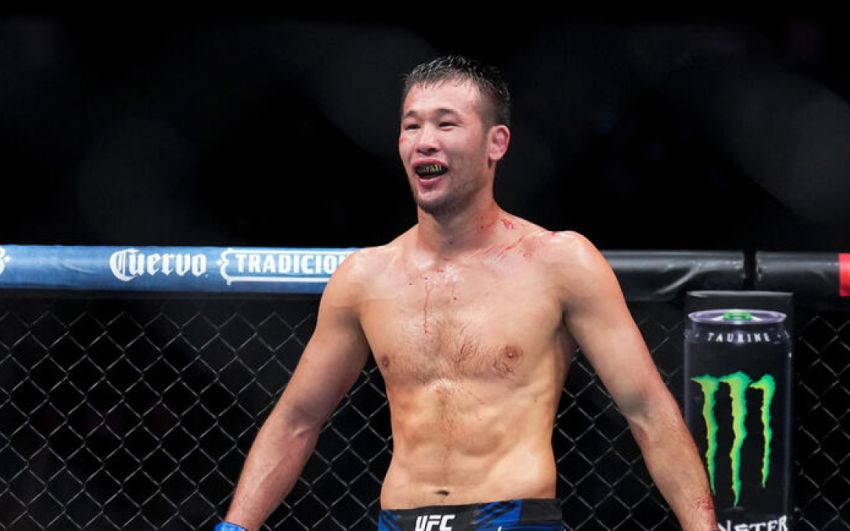 Непереможні бійці UFC