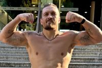 Олександр Усик назвав найкращого боксера у світі