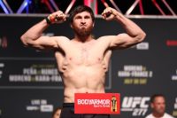 Дана Вайт сказав, через що Анкалаєву не дають бій за титул чемпіона UFC