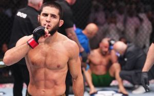 Каміл Гаджиєв припустив, хто стане наступним суперником Махачева