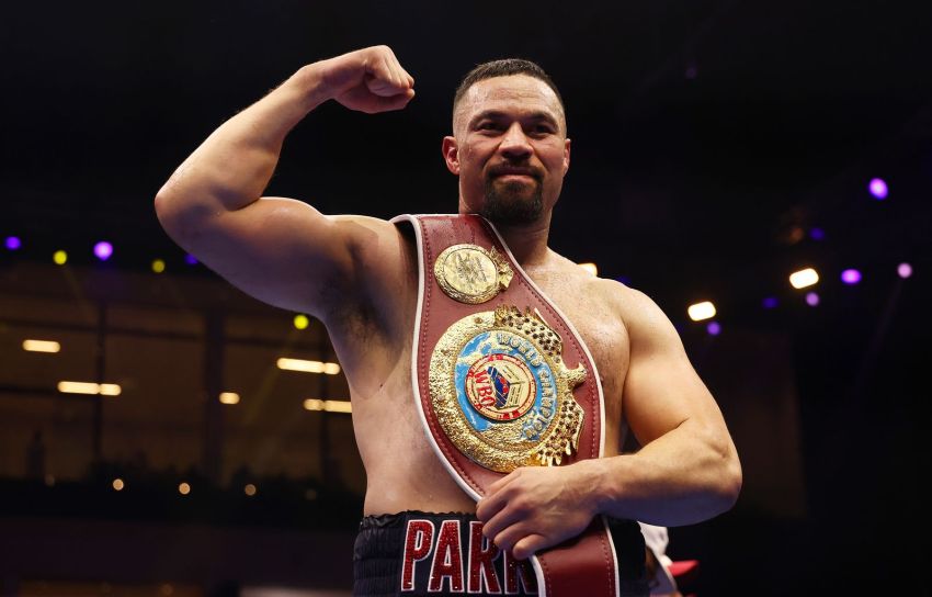 Президент WBO прояснив статус Джозефа Паркера після підйому Ітауми на перше місце рейтингу суперважкої ваги