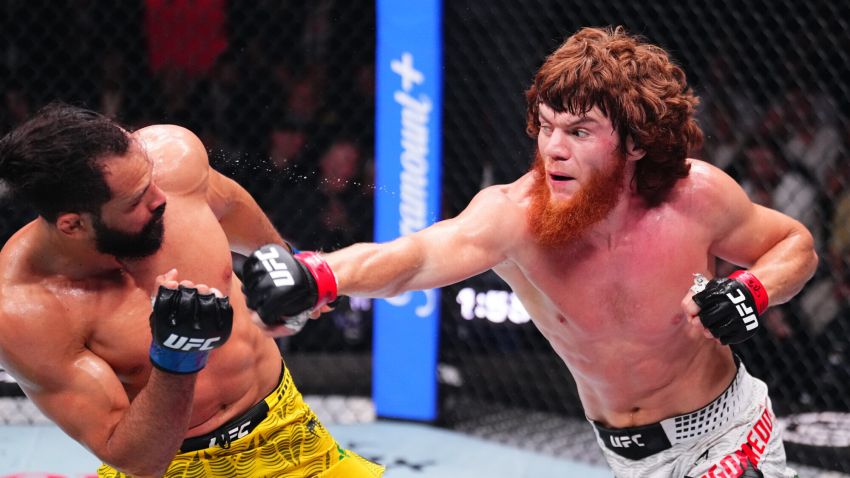 Шара Буллет переміг Мічеля Перейру на UFC Fight Night 280
