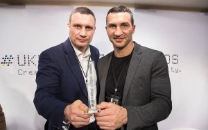 Кличко передав значну допомогу ЗСУ