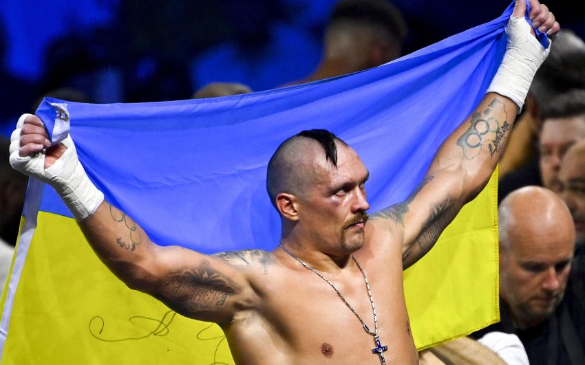 Олександр Усик привітав українців із Днем соборності: "Русь є, була і буде Київською"