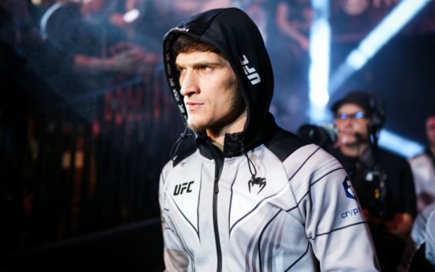 Мовсар Євлоєв заявив, що UFC не хоче давати йому титульний шанс