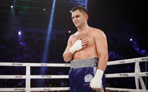 Митрофанов готовий показати свій найкращий бокс 15 квітня