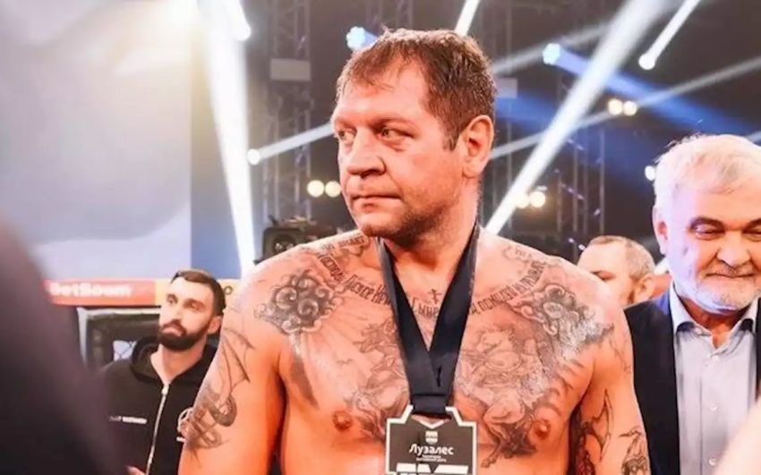 Каміл Гаджиєв заявив про зрив Ємельяненка: "Можливо, зараз його ось так Всевишній оберігає"