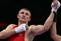 Олександр Усик оцінив перспективи Хижняка в професійному боксі