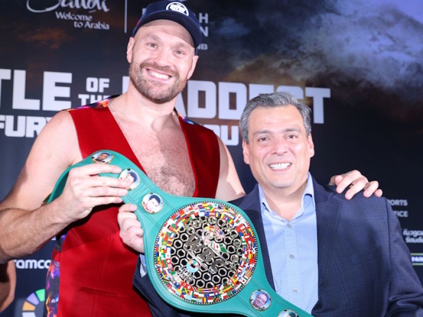 Президент WBC озвучив позицію компанії щодо обов'язкового претендента для Тайсона Ф'юрі