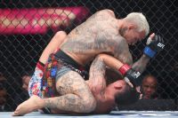 Чарльз Олівейра розгромив Макса Голловея на UFC 326