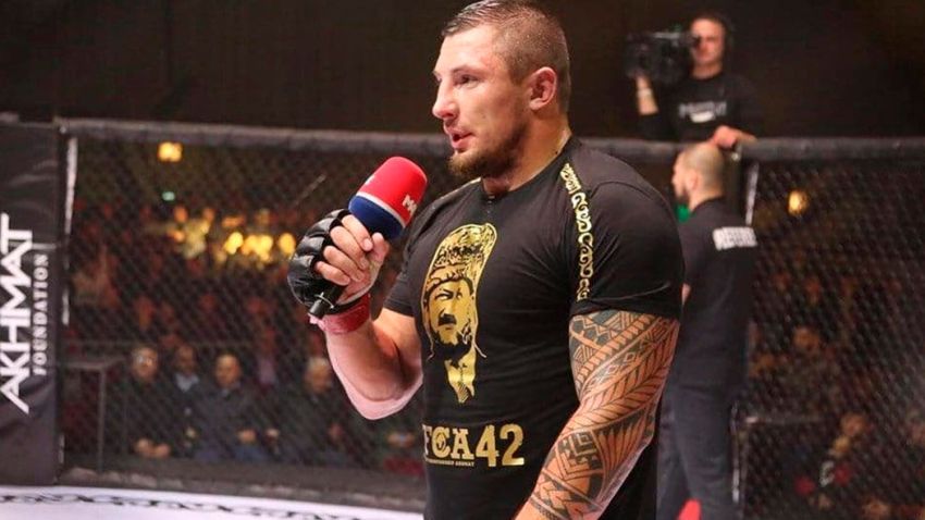 "Тибура, Романов". Гончаров назвав "пасажирів" у рейтингу важкої ваги UFC