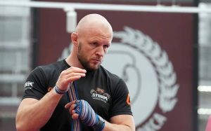Олександр Шлеменко - про перемогу Усика над Ф'юрі: "Яким би він не був ворогом, я за нього порадів"