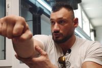 Гаджі Наврузов розповів, чи може він піти з Hardcore FC після поразки від Слащиніна