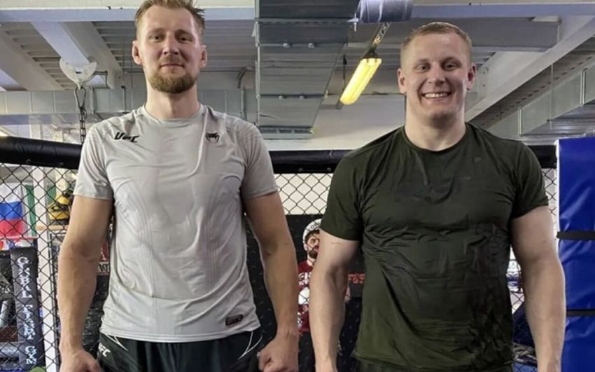 Асланбек Бадаєв пояснив, чому Павловичу і Волкову доведеться побитися один з одним