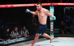 Українець Данило Воєводкін отримав контракт з UFC