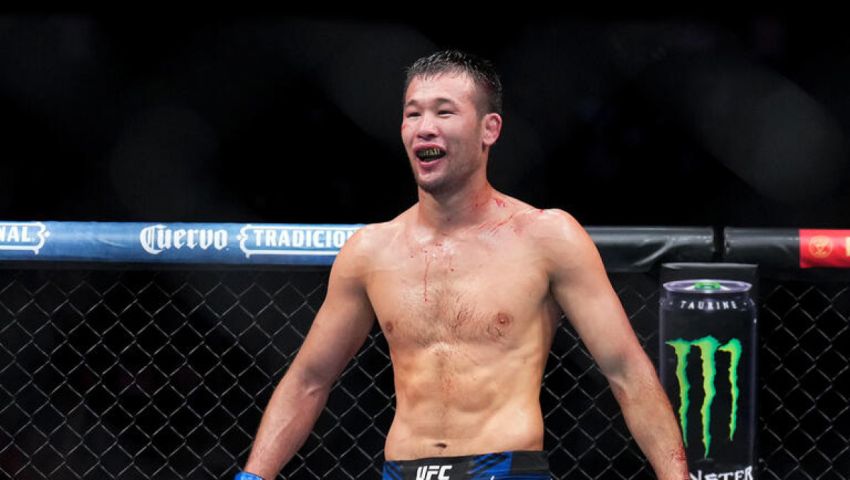 Непереможні бійці UFC