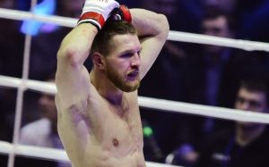 Гаджиєв незадоволений Мінєєвим: "За місяць у Маріуполі він здеградував як спортсмен"