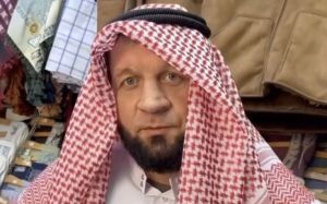 Тренер Магомедалієв упевнений, що Ємельяненко прийняв іслам