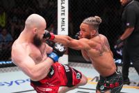 Відео бою Кевін Лі - Рінат Фахретдінов UFC on ESPN 48