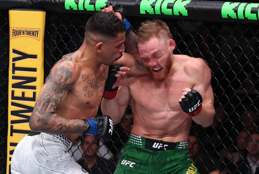 Карлос Пратес нокаутував Джека Делла Маддалену в головній події UFC Fight Night 275