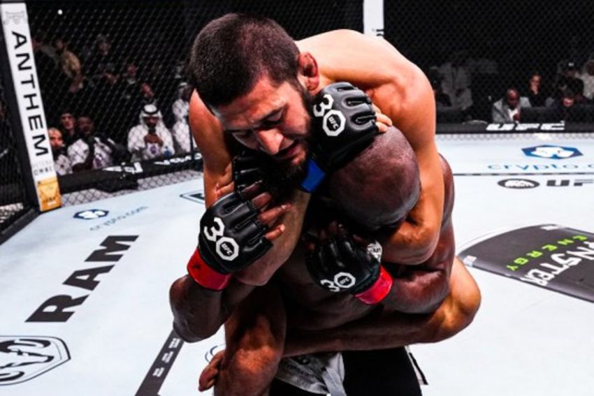 Відео бою Хамзат Чімаєв - Камару Усман UFC 294