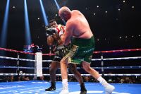 Олександр Усик зізнався, що на початку бою Ф'юрі - Нганну не вірив у його інтригу: "Я думав, що Тайсон робить шоу"