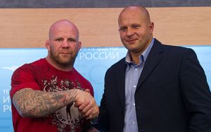 Монсон не хоче, щоб Ємельяненко бився з Тайсоном