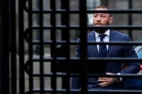 Джо Роган оцінив шанси Конора МакГрегора на відновлення кар'єри: "Він продовжує тусуватися"