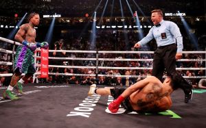 Джефф Мейвезер - про рішення Гарсії не продовжувати бій із Девісом: "У цьому немає нічого ганебного"