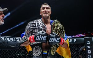 Українця Романа Крикля визнано "Кікбоксером року" в промоції Onechampionship
