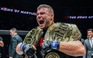Бадаєв - про Малихіна: "Зі спортивного погляду зараз певна деградація"
