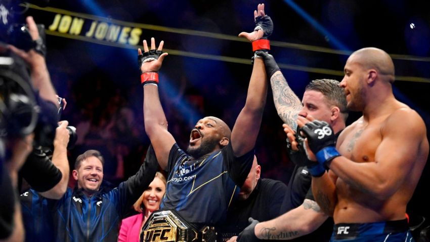 Даніель Корм'є прокоментував перемогу Джонса над Ганом на UFC 285