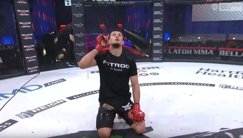 Відео бою Усман Нурмагомедов - Майк Хемел Bellator 255