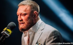 Конор МакГрегор звинувачує UFC у зриві бою з Логаном Полом
