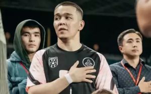 Казахстанський боєць оцінив свої шанси на перехід до UFC