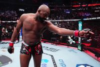 Даніель Корм'є закликав UFC влаштувати бій Джонса на турнірі в Білому домі: "Ви повинні дозволити йому битися"