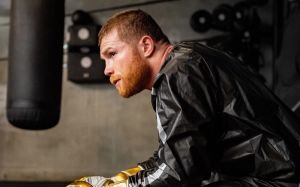 Джордж Камбосос розповів, з ким має побитися Сауль Альварес у разі перемоги над Чарло