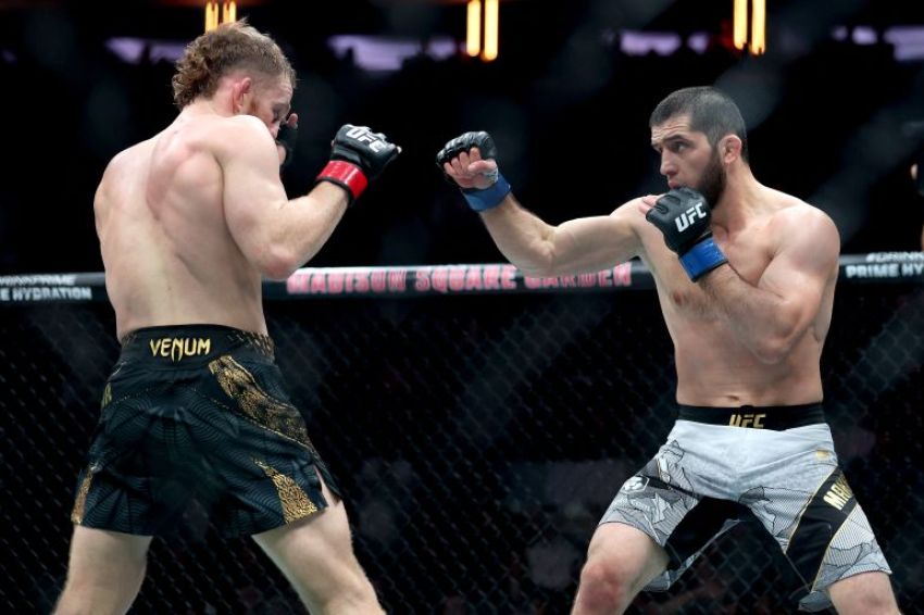 Слова Іслама Махачева після перемоги над Джеком Делла Маддаленою на UFC 322
