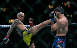 Дана Вайт висловився про перемогу Олівейри над Даріушем на UFC 289