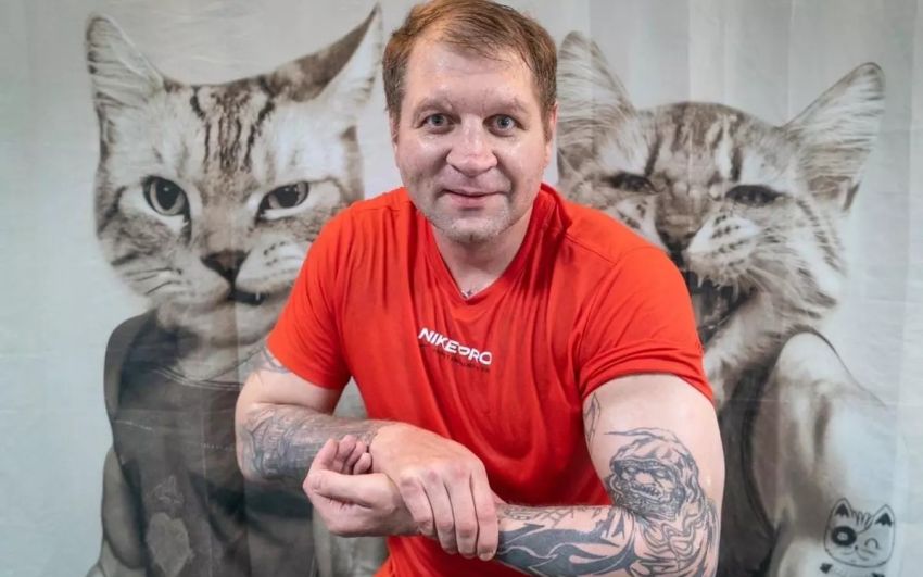 Менеджер Олександра Ємельяненка перерахував можливих суперників для наступного бою